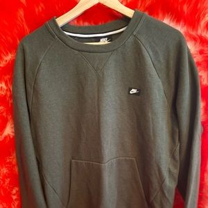 Nike sweatshirt
